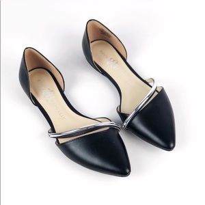 Rock & Republic Black with “Chrome” Detail Flats 7